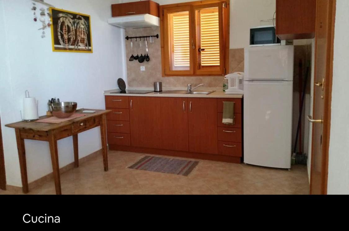 Appartamento Aliki House Esterno foto