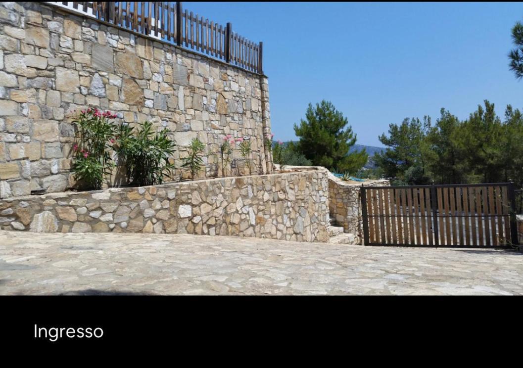 Appartamento Aliki House Esterno foto