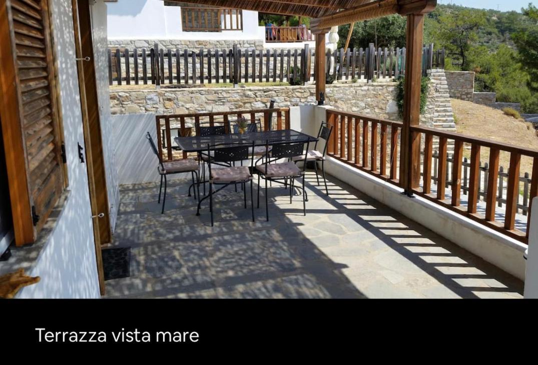 Appartamento Aliki House Esterno foto
