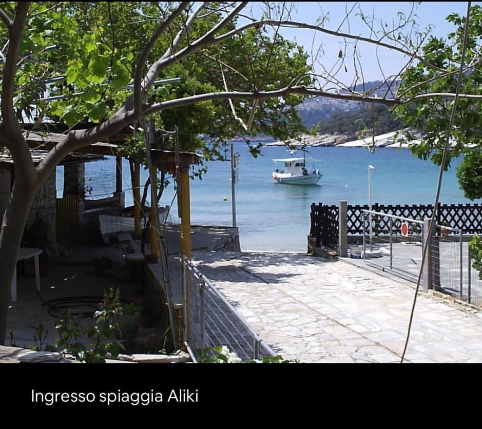 Appartamento Aliki House Esterno foto