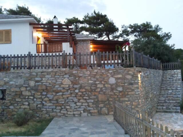 Appartamento Aliki House Esterno foto