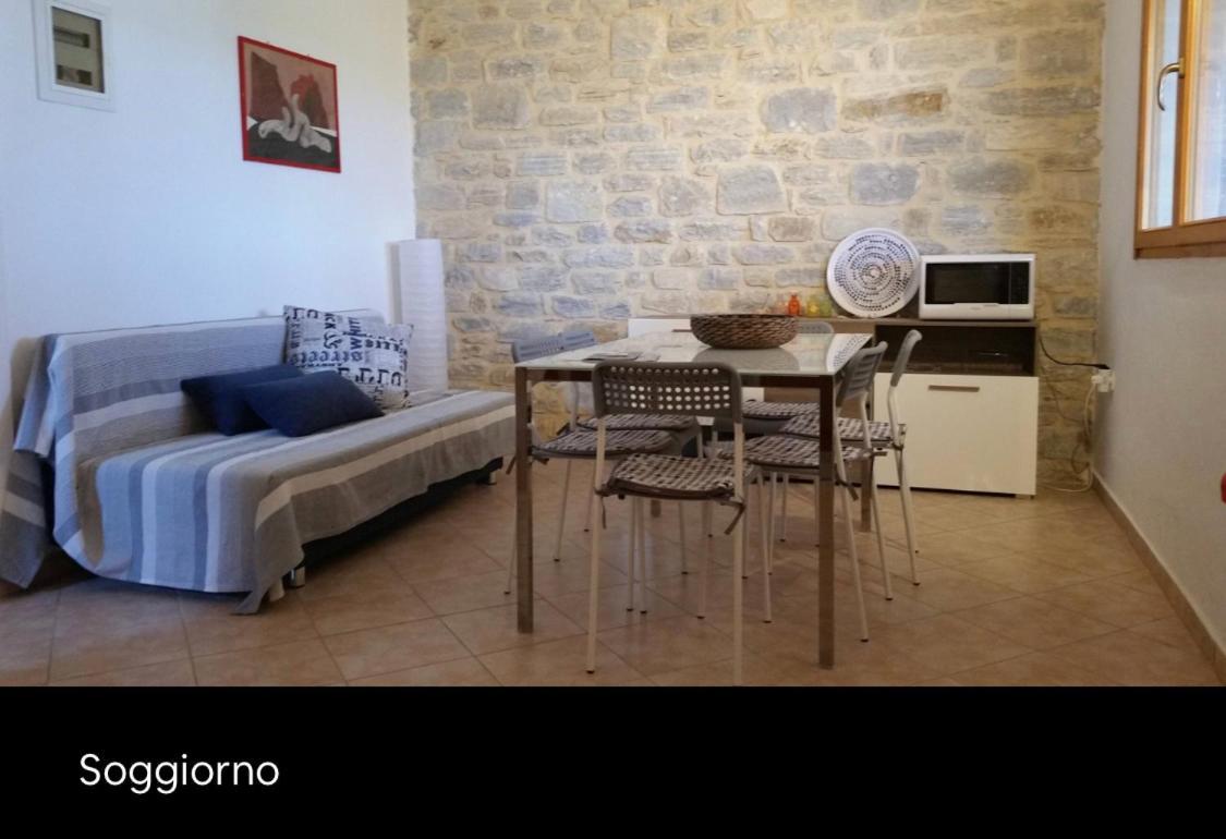 Appartamento Aliki House Esterno foto
